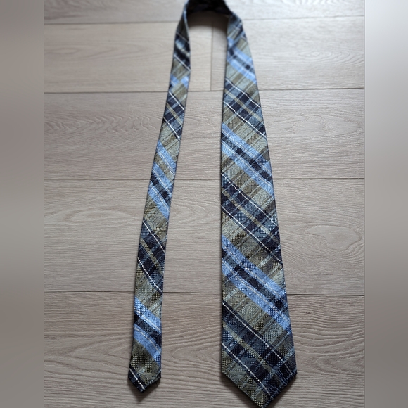 Biederman Plaid and Paisley Tie - Picture 7 of 7